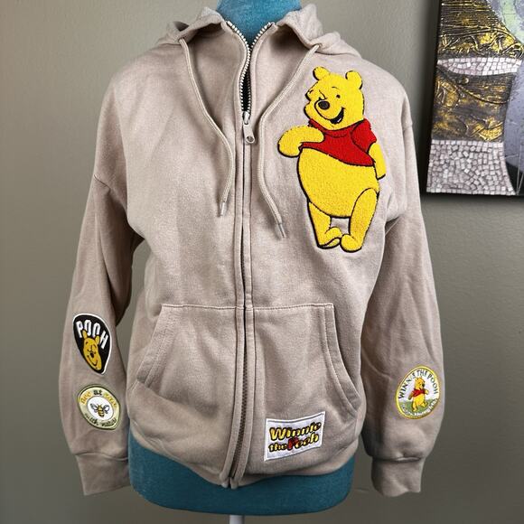 Winnie the Pooh Disney women M Zip Hoodie Excellent - Picture 1 of 16